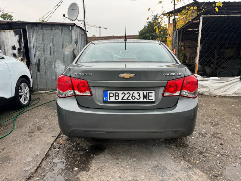 Chevrolet Cruze 1.6i KLIMATIK FACE 160000KM 2011G, снимка 7 - Автомобили и джипове - 52441739