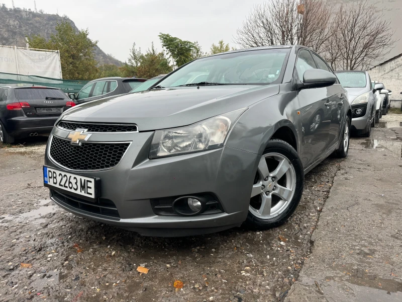 Chevrolet Cruze 1.6i KLIMATIK FACE 160000KM 2011G, снимка 2 - Автомобили и джипове - 52441739