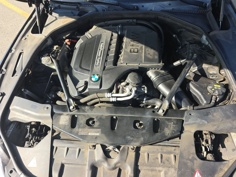 BMW 740 M* SPORT* ДИГИТАЛНО* ТАБЛО* HARMON* KARDON* ДИСТРО, снимка 14 - Автомобили и джипове - 52639998