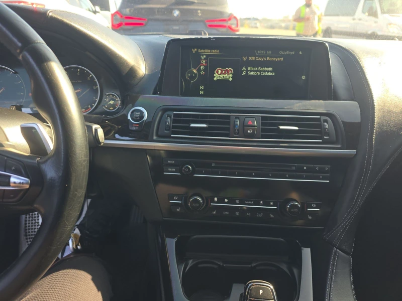 BMW 740 M* SPORT* ДИГИТАЛНО* ТАБЛО* HARMON* KARDON* ДИСТРО, снимка 9 - Автомобили и джипове - 52639998