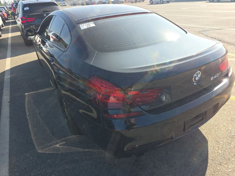 BMW 740 M* SPORT* ДИГИТАЛНО* ТАБЛО* HARMON* KARDON* ДИСТРО, снимка 4 - Автомобили и джипове - 52639998