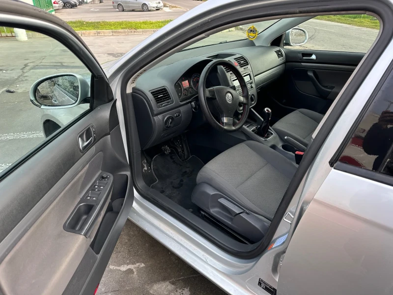 VW Golf, снимка 2 - Автомобили и джипове - 52954456