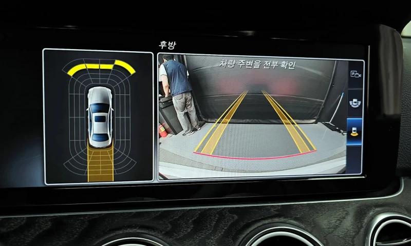 Mercedes-Benz E 220 E-Class W213 E220D Avantgarde , снимка 12 - Автомобили и джипове - 53007815