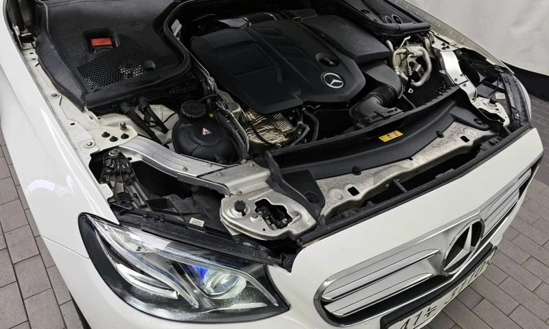 Mercedes-Benz E 220 E-Class W213 E220D Avantgarde , снимка 5 - Автомобили и джипове - 53007815