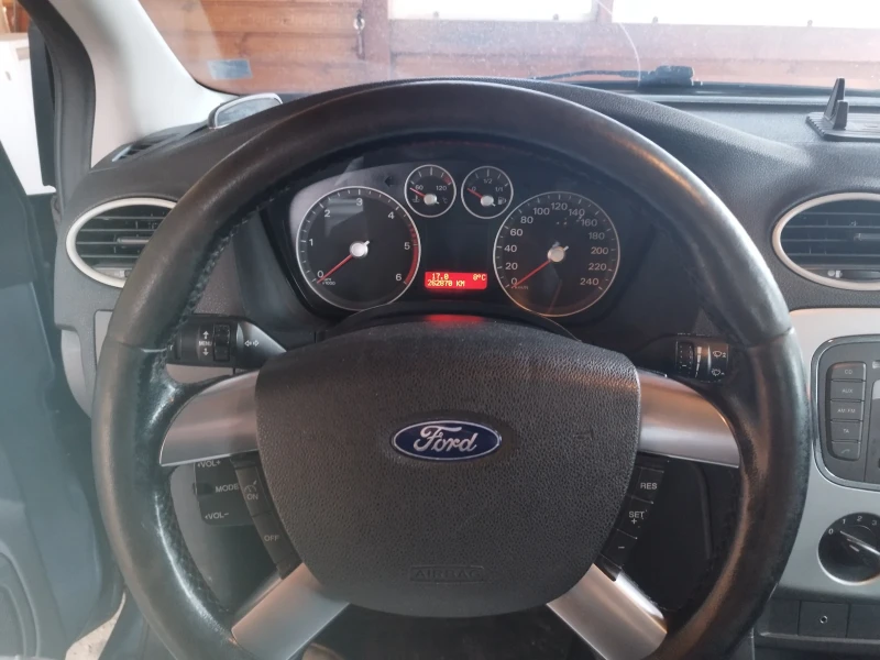 Ford Focus, снимка 2 - Автомобили и джипове - 53394378