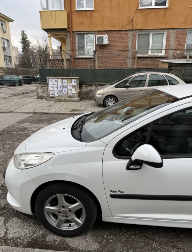 Peugeot 207, снимка 2 - Автомобили и джипове - 53394673
