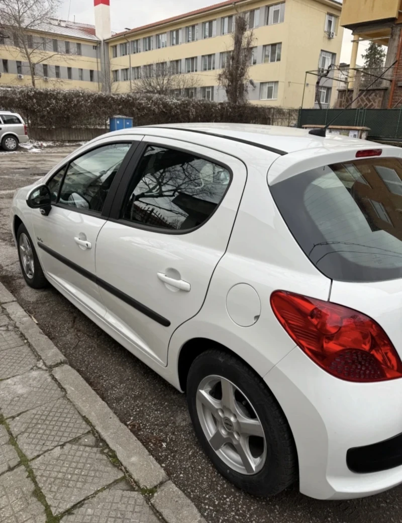 Peugeot 207, снимка 4 - Автомобили и джипове - 53394673