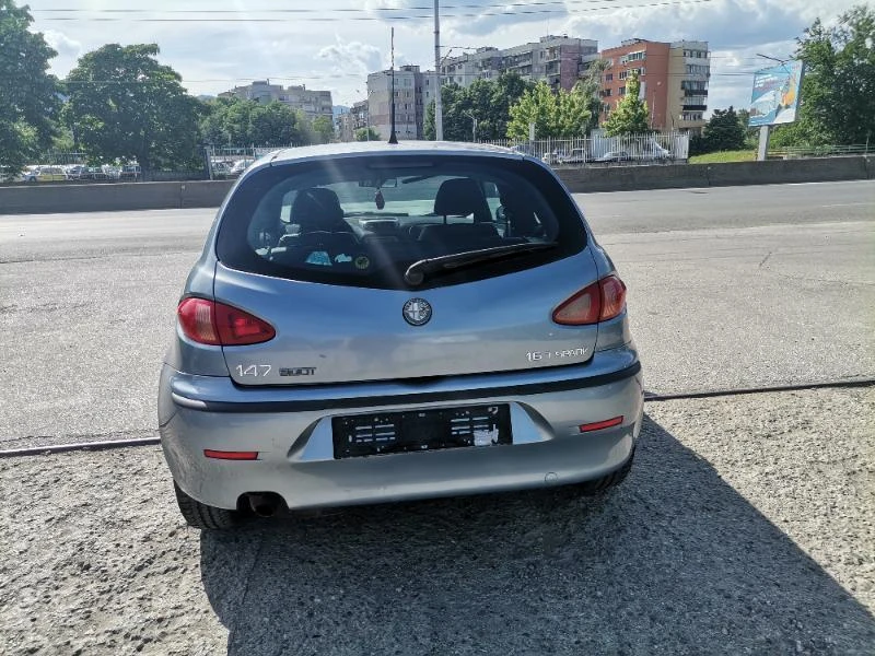 Alfa Romeo 147, снимка 5 - Автомобили и джипове - 36967600