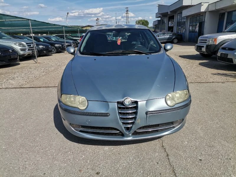 Alfa Romeo 147, снимка 2 - Автомобили и джипове - 36967600