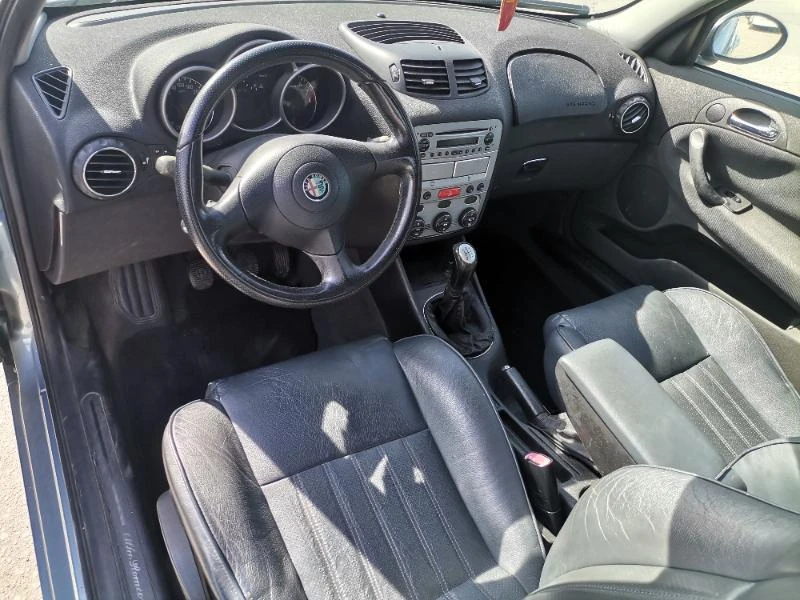 Alfa Romeo 147, снимка 8 - Автомобили и джипове - 36967600