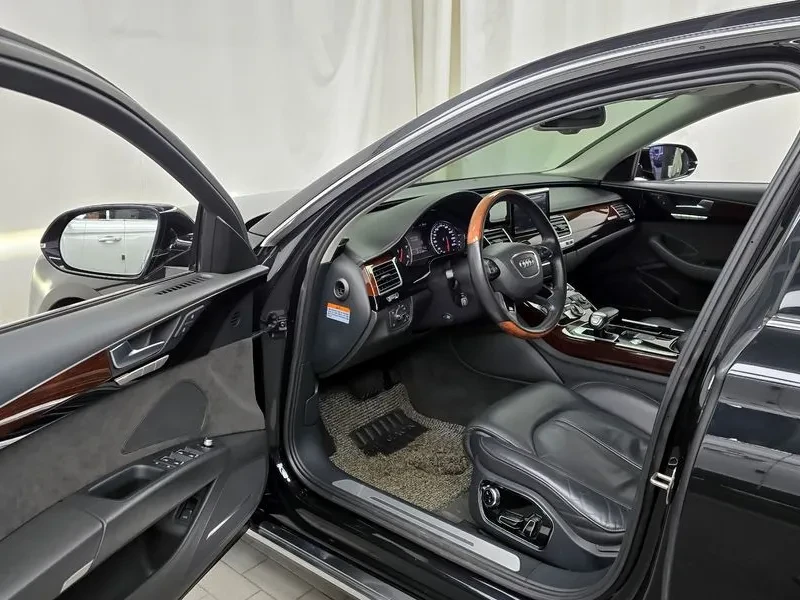 Audi A8 3.0 TFSI Quattro, снимка 10 - Автомобили и джипове - 54189082