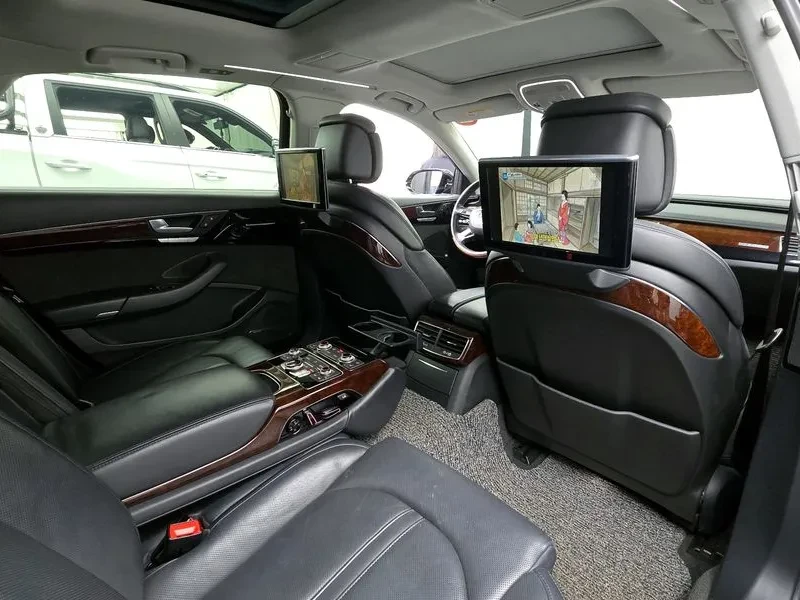 Audi A8 3.0 TFSI Quattro, снимка 12 - Автомобили и джипове - 54189082