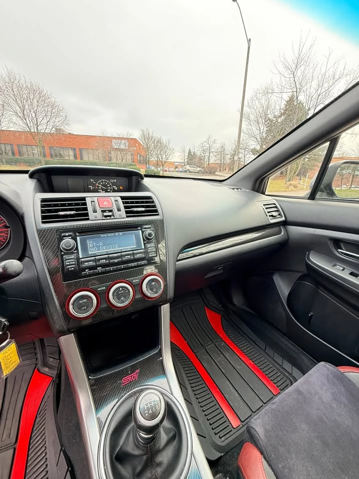 Subaru WRX * STI* Clean Carfax* , снимка 12 - Автомобили и джипове - 54201106