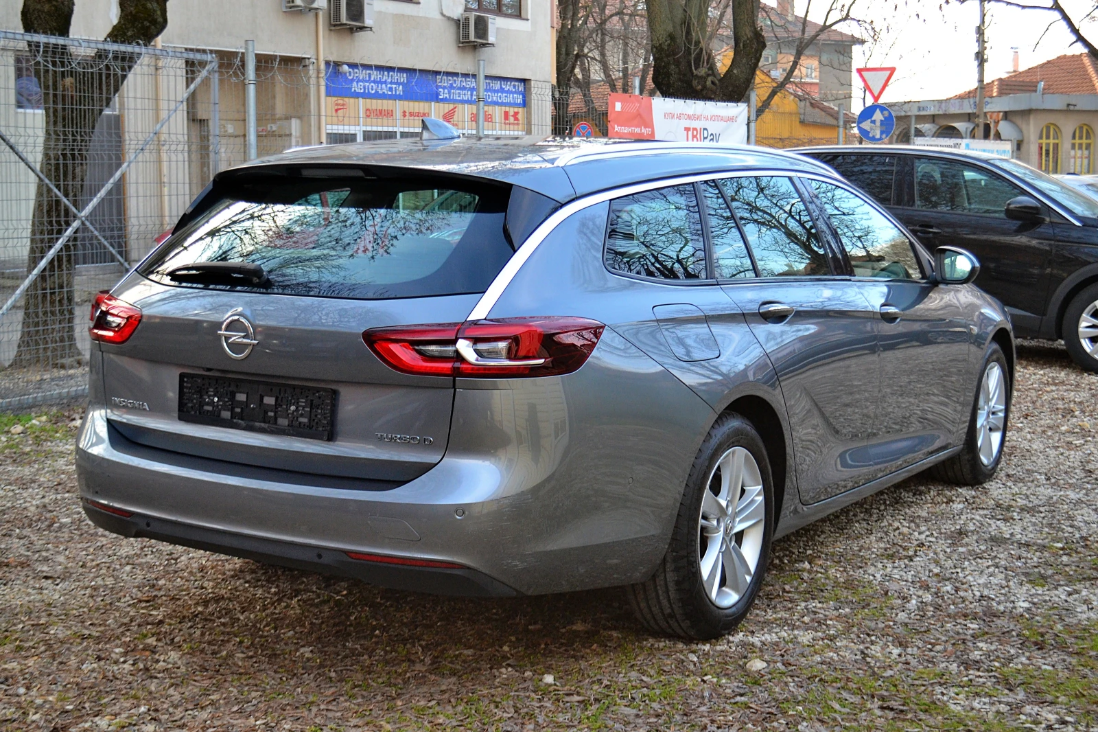 Opel Insignia 2.0 CDTI Excellence - изображение 3