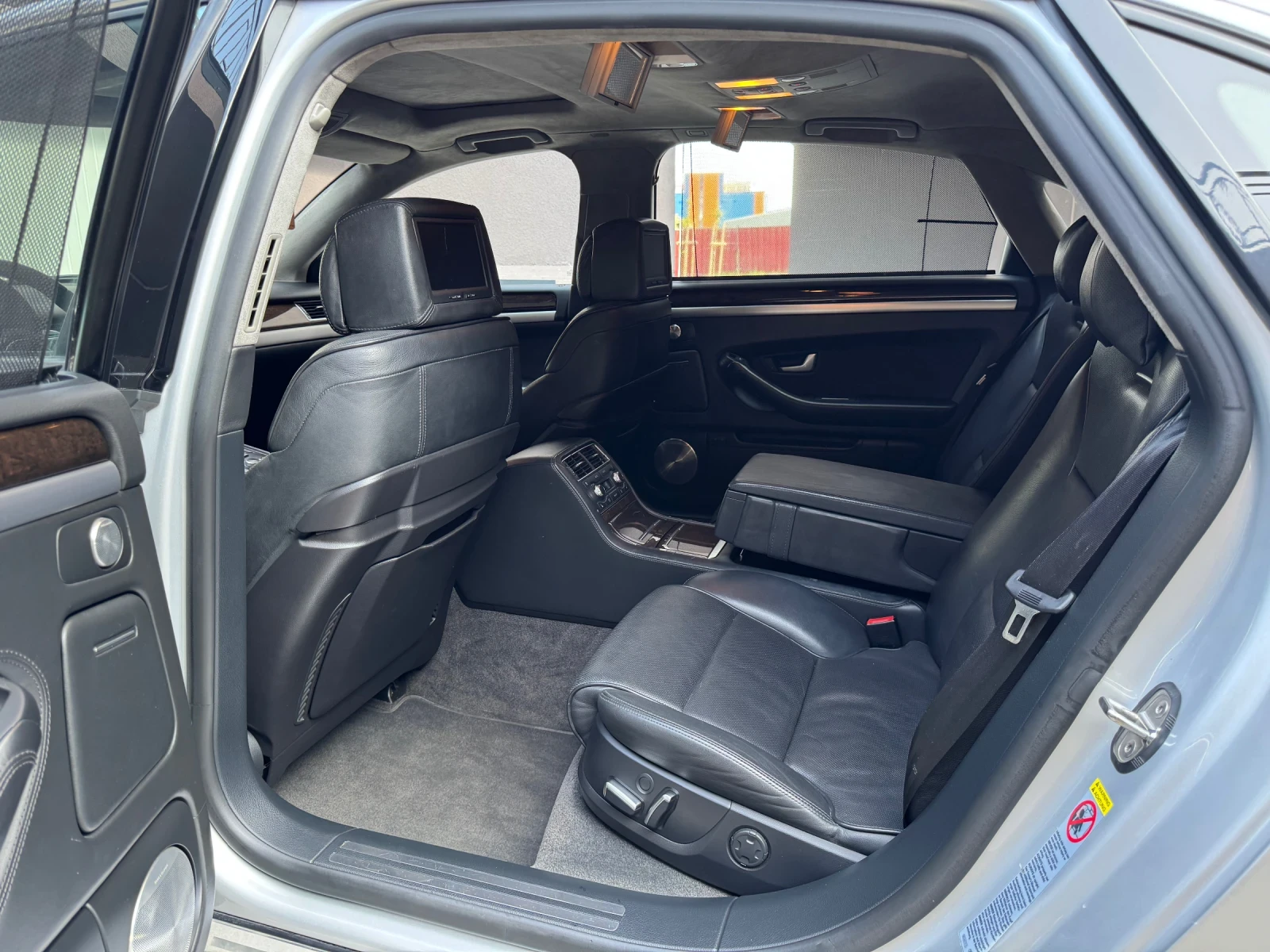 Audi A8 6.0L W12 lpg - изображение 10