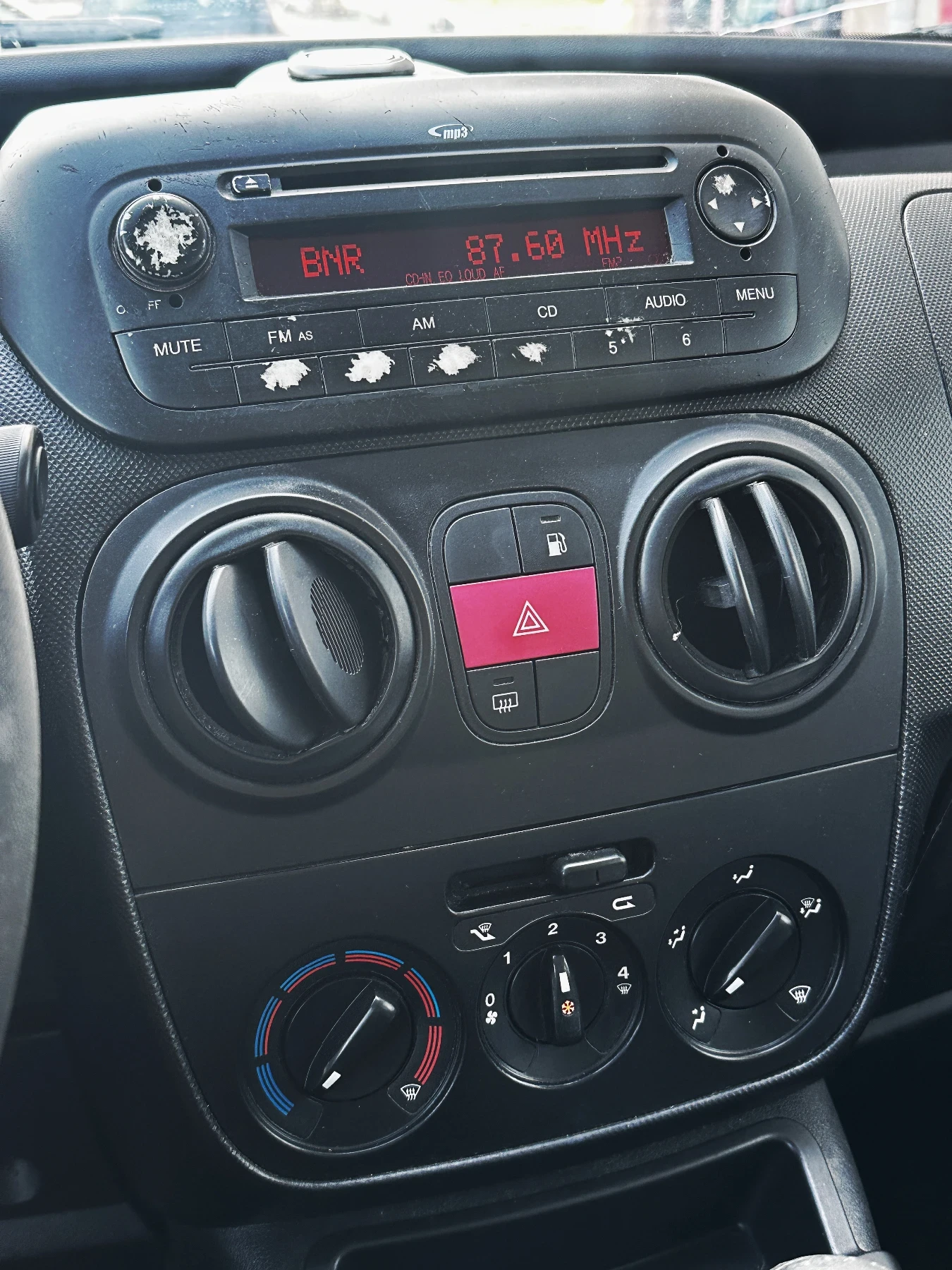 Fiat Qubo 1.4i/ МЕТАН/ КЛИМА - изображение 8