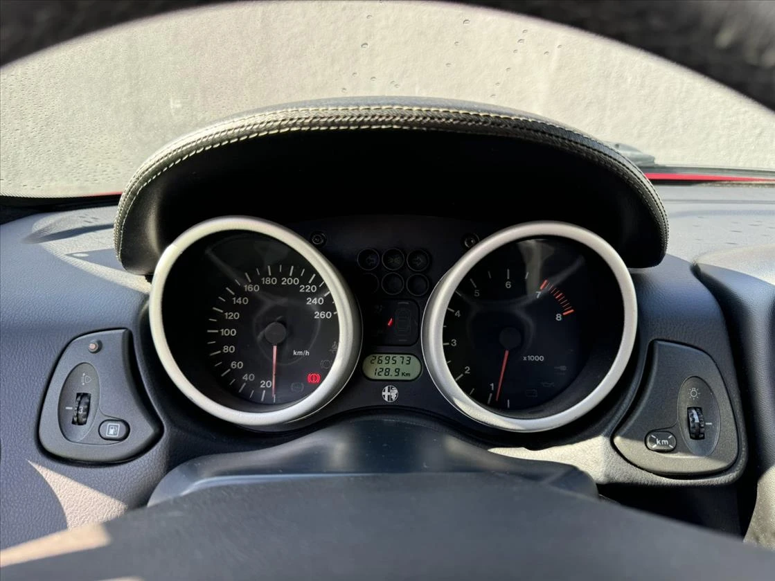 Alfa Romeo Gtv 1.8 TWIN SPARK | Mobile.bg   12