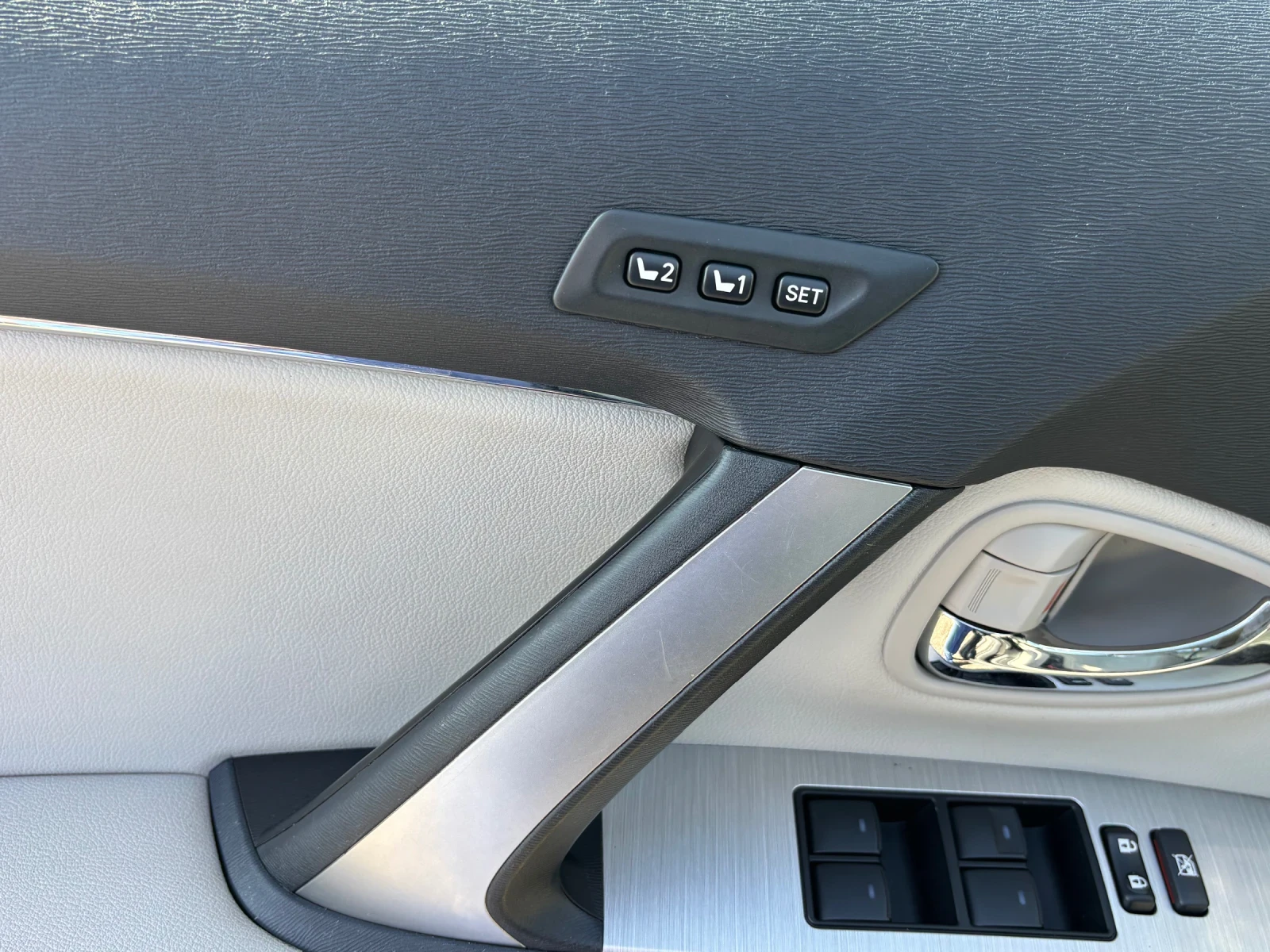 Toyota Avensis 1.8  124000    -  | Mobile.bg   12