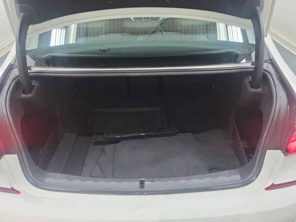 BMW 330 * 330I XDRIVE * CARFAX *    | Mobile.bg   14