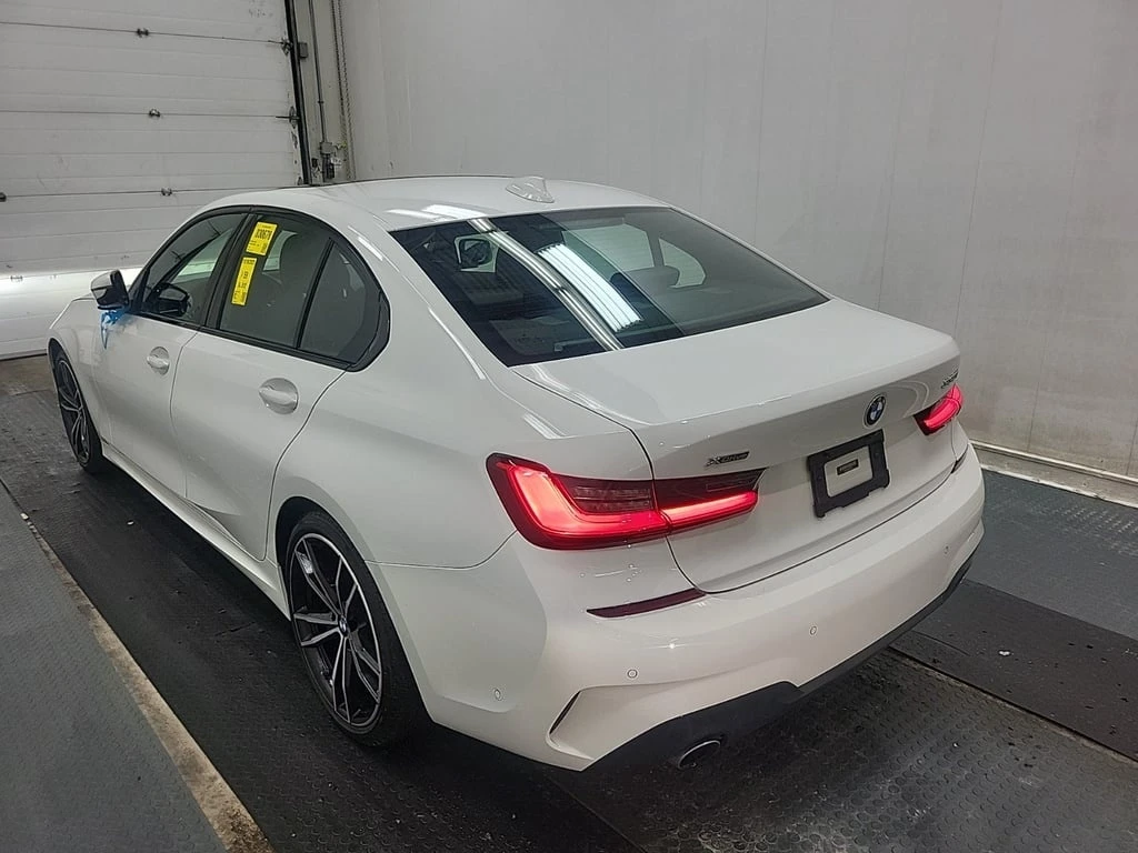 BMW 330 * 330I XDRIVE * CARFAX *    | Mobile.bg   4