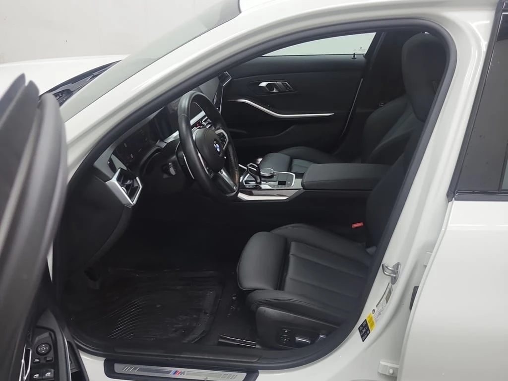 BMW 330 * 330I XDRIVE * CARFAX *    | Mobile.bg   5