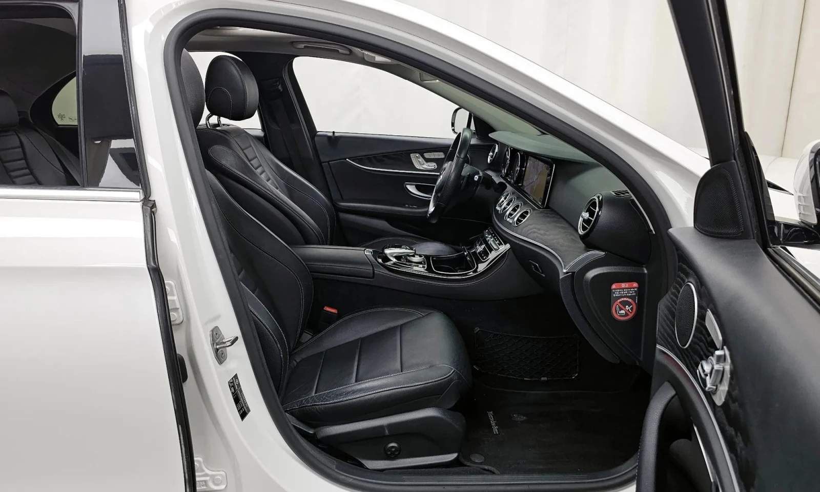 Mercedes-Benz E 220 E-Class W213 E220D Avantgarde  - изображение 9