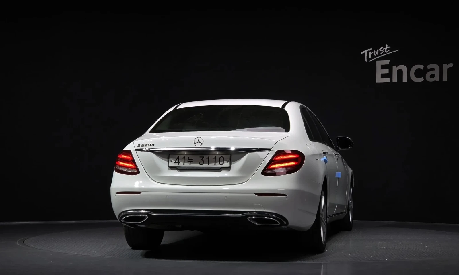 Mercedes-Benz E 220 E-Class W213 E220D Avantgarde  - изображение 4