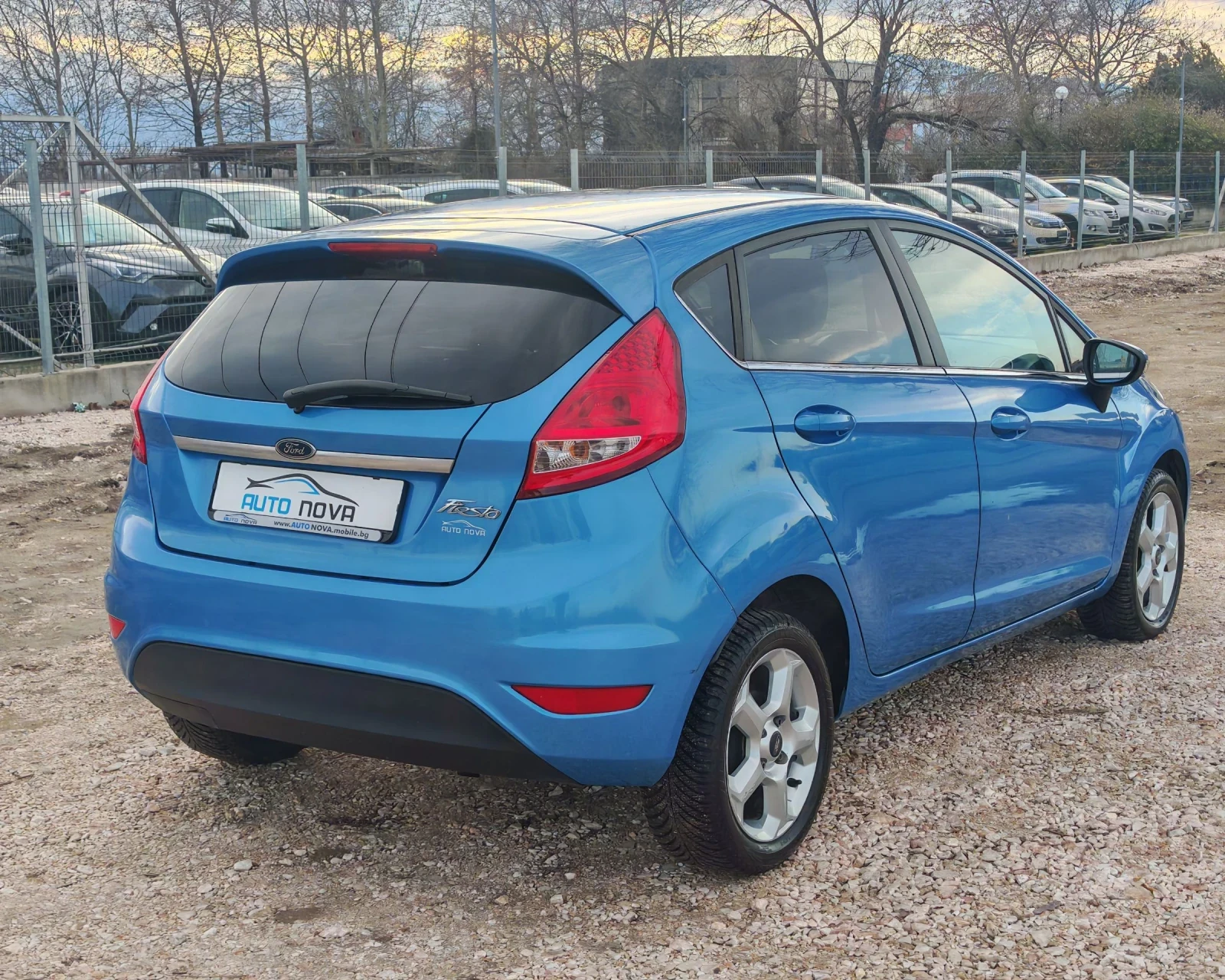Ford Fiesta 1.4 97 �.�. ��� ������!  | Mobile.bg � ����������� 5