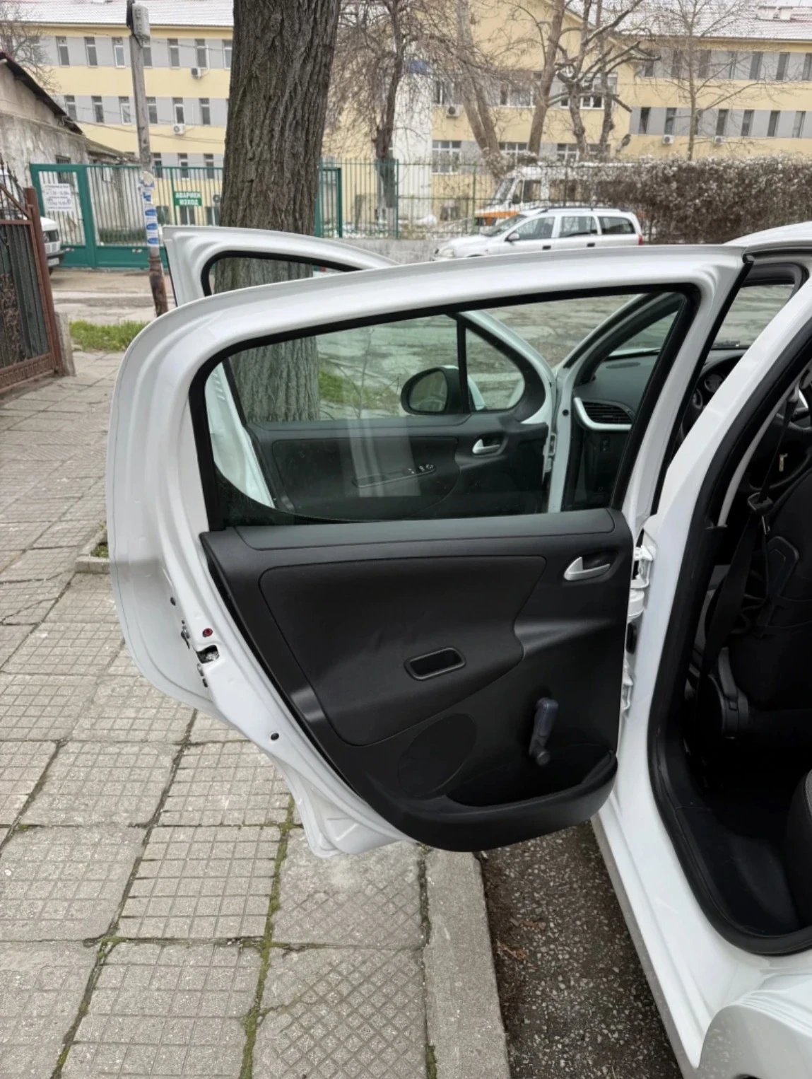 Peugeot 207 | Mobile.bg � ����������� 8