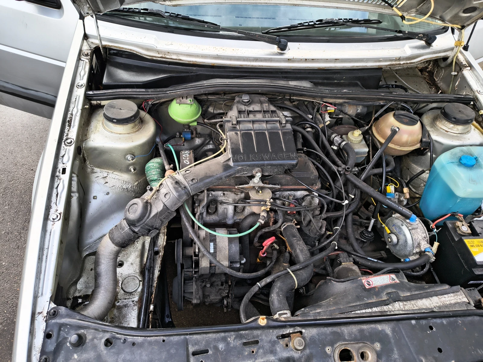 VW Golf 2 Gas 1.6 , снимка 10 - Автомобили и джипове - 54260019