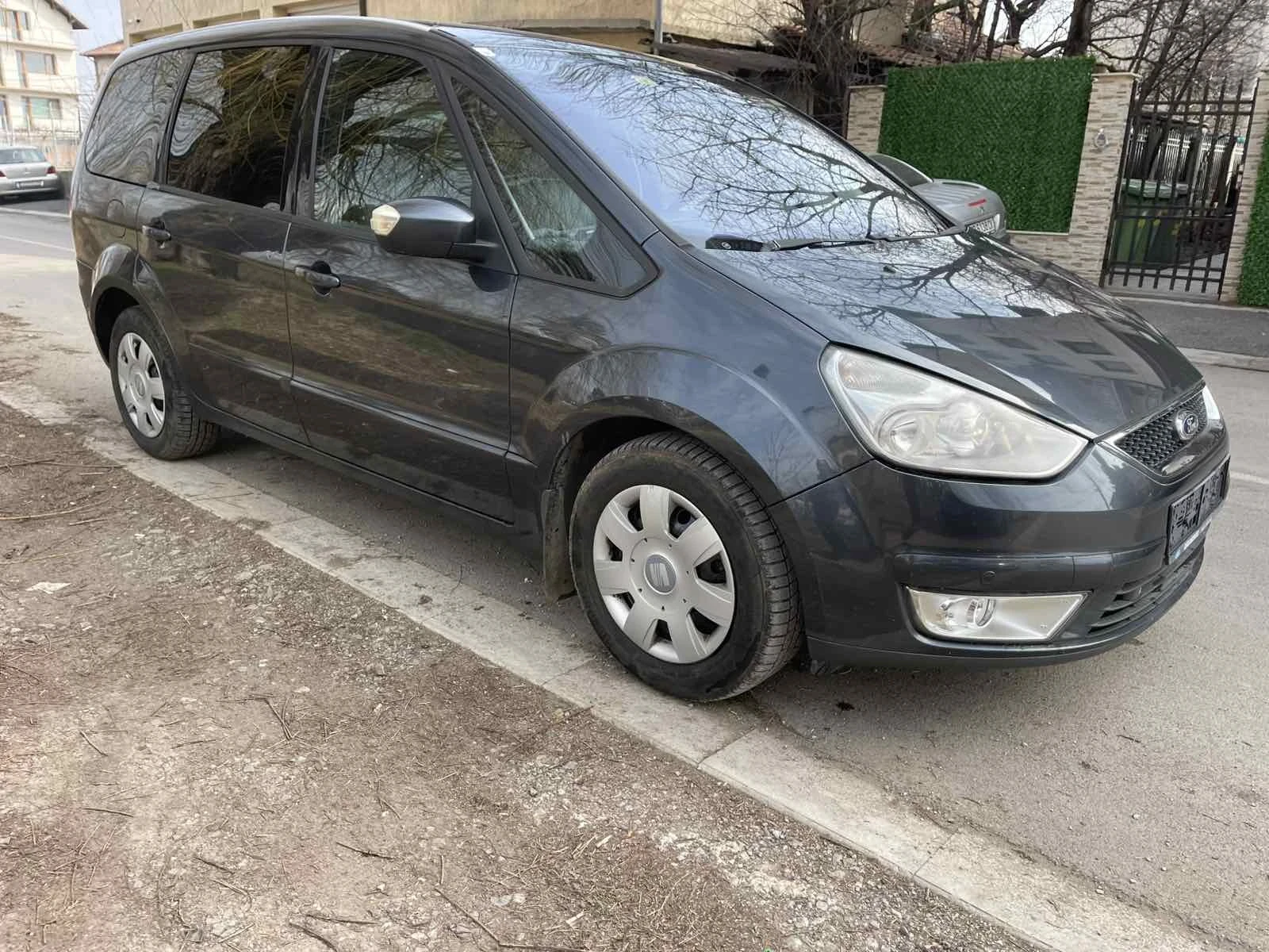 Ford Galaxy 2.0 TDCI, снимка 2 - Автомобили и джипове - 53802158