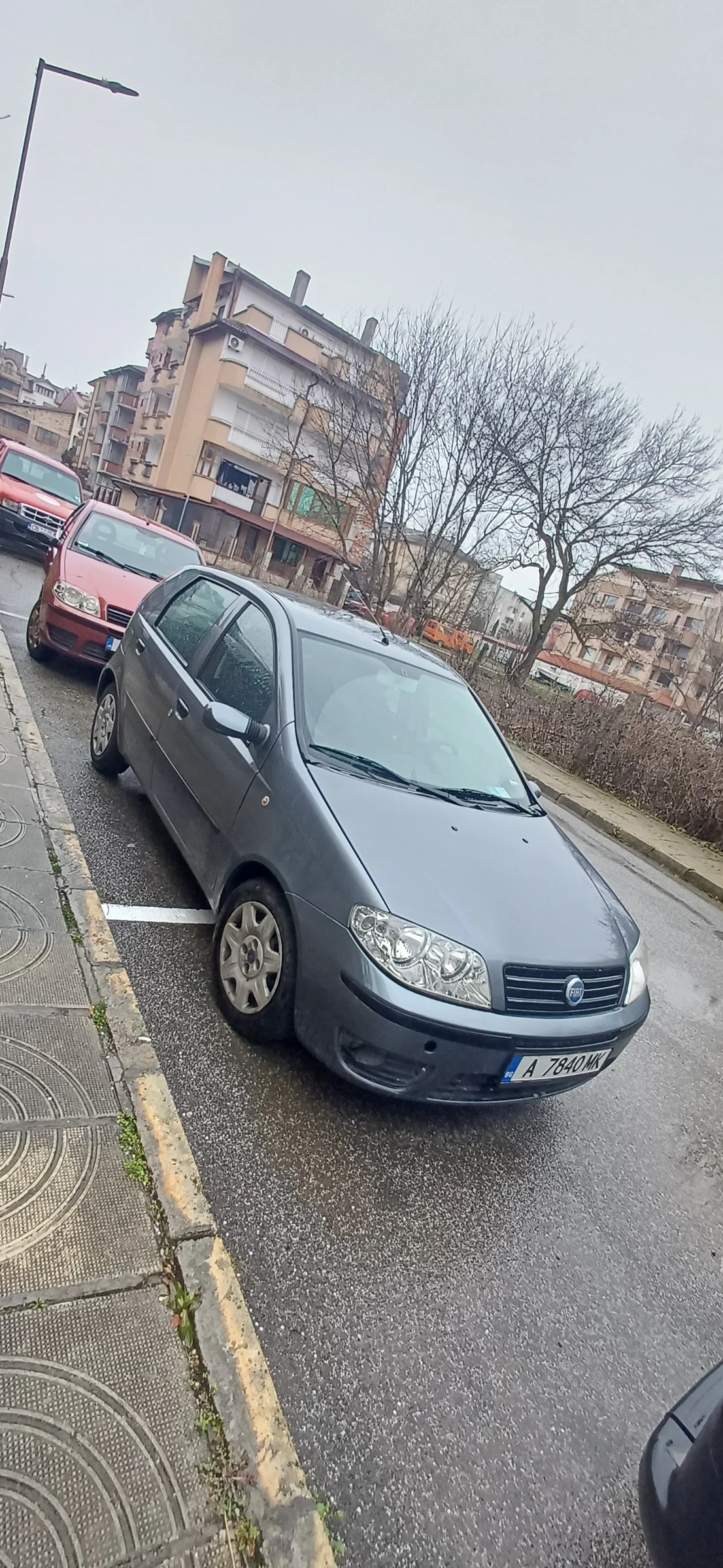 Fiat Punto 1.3 multijet, снимка 3 - Автомобили и джипове - 54278489