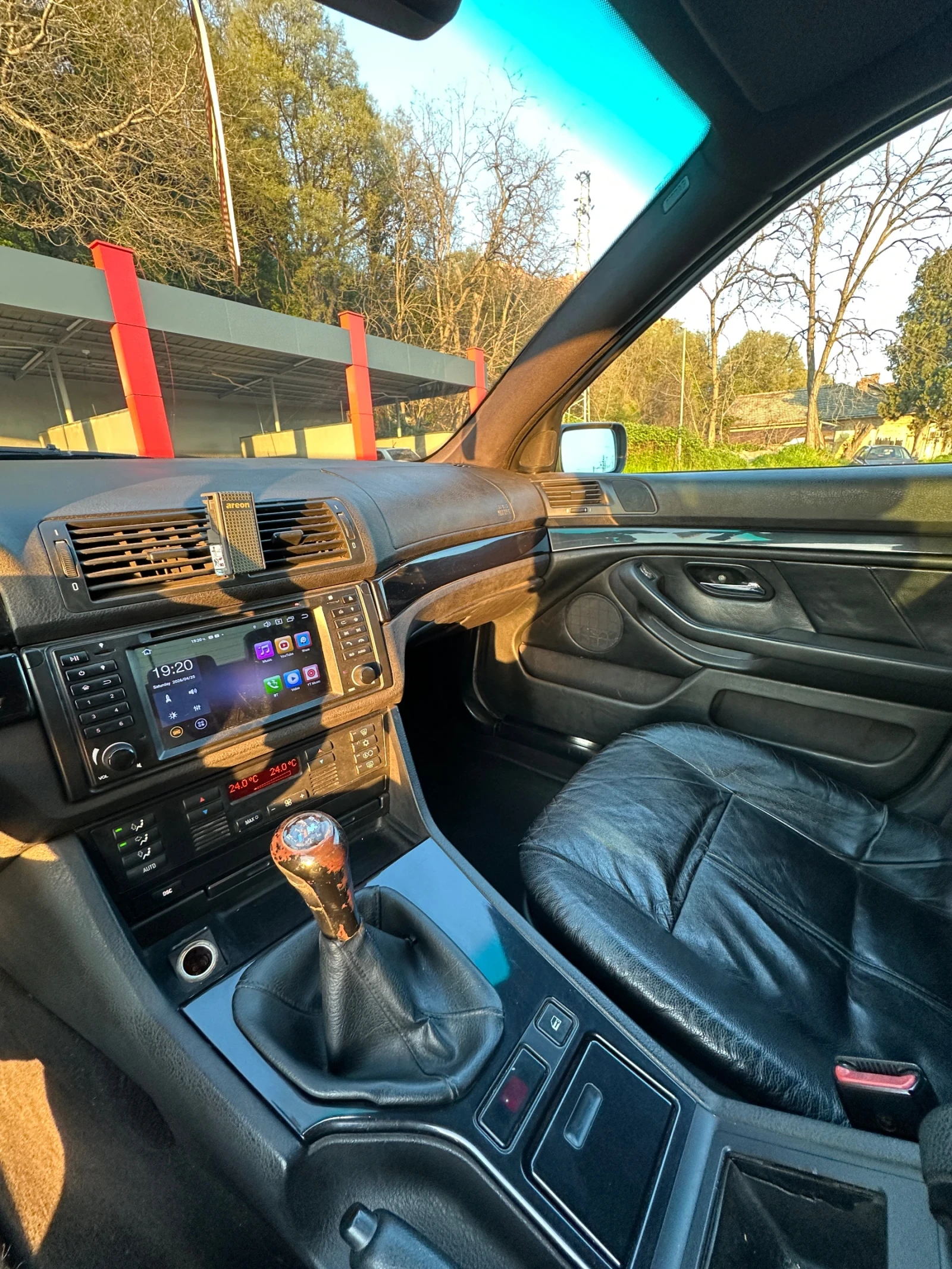 BMW 525, снимка 10 - Автомобили и джипове - 54314281