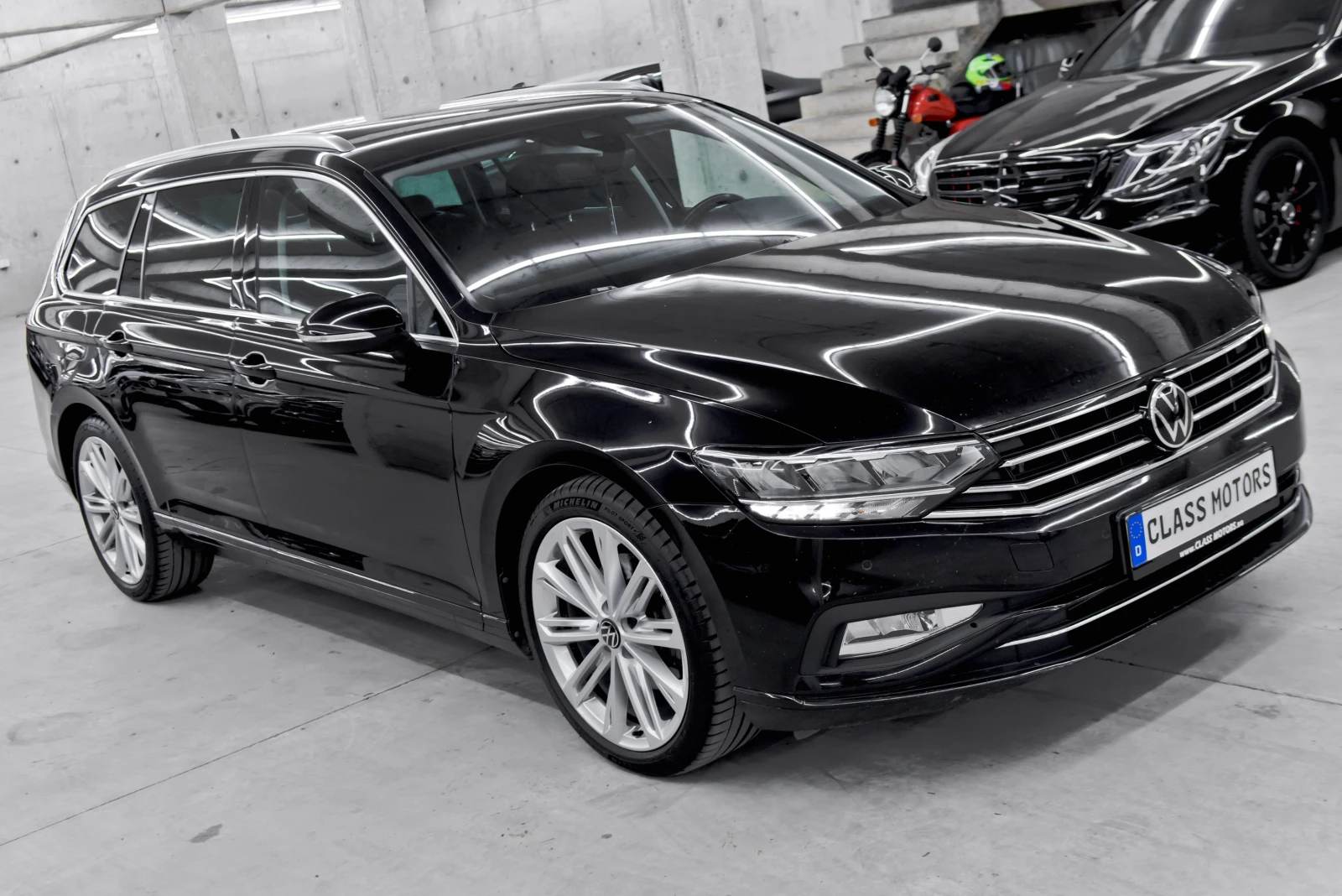 VW Passat 2.0TDI* 2021* DSG* Distronic* , снимка 3 - Автомобили и джипове - 54360377