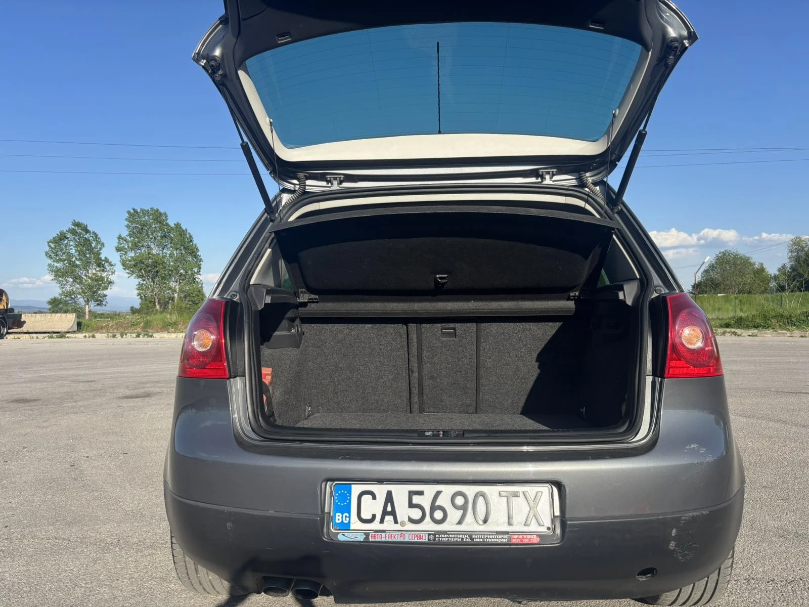 VW Golf 5 1.9tdi, 4motion , снимка 6 - Автомобили и джипове - 54483098
