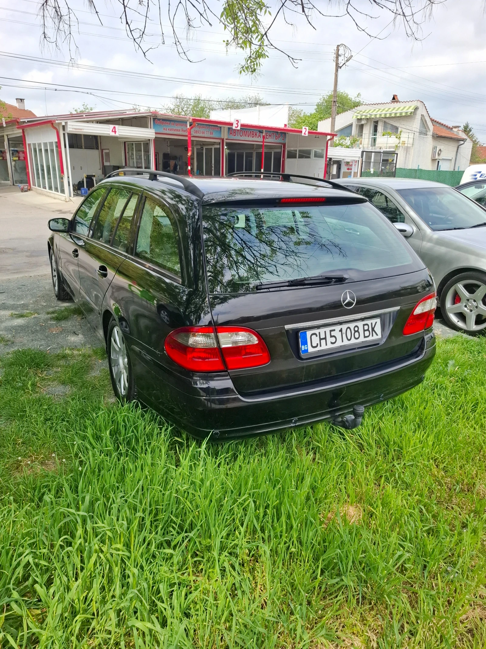 Mercedes-Benz E 280, снимка 2 - Автомобили и джипове - 54483997