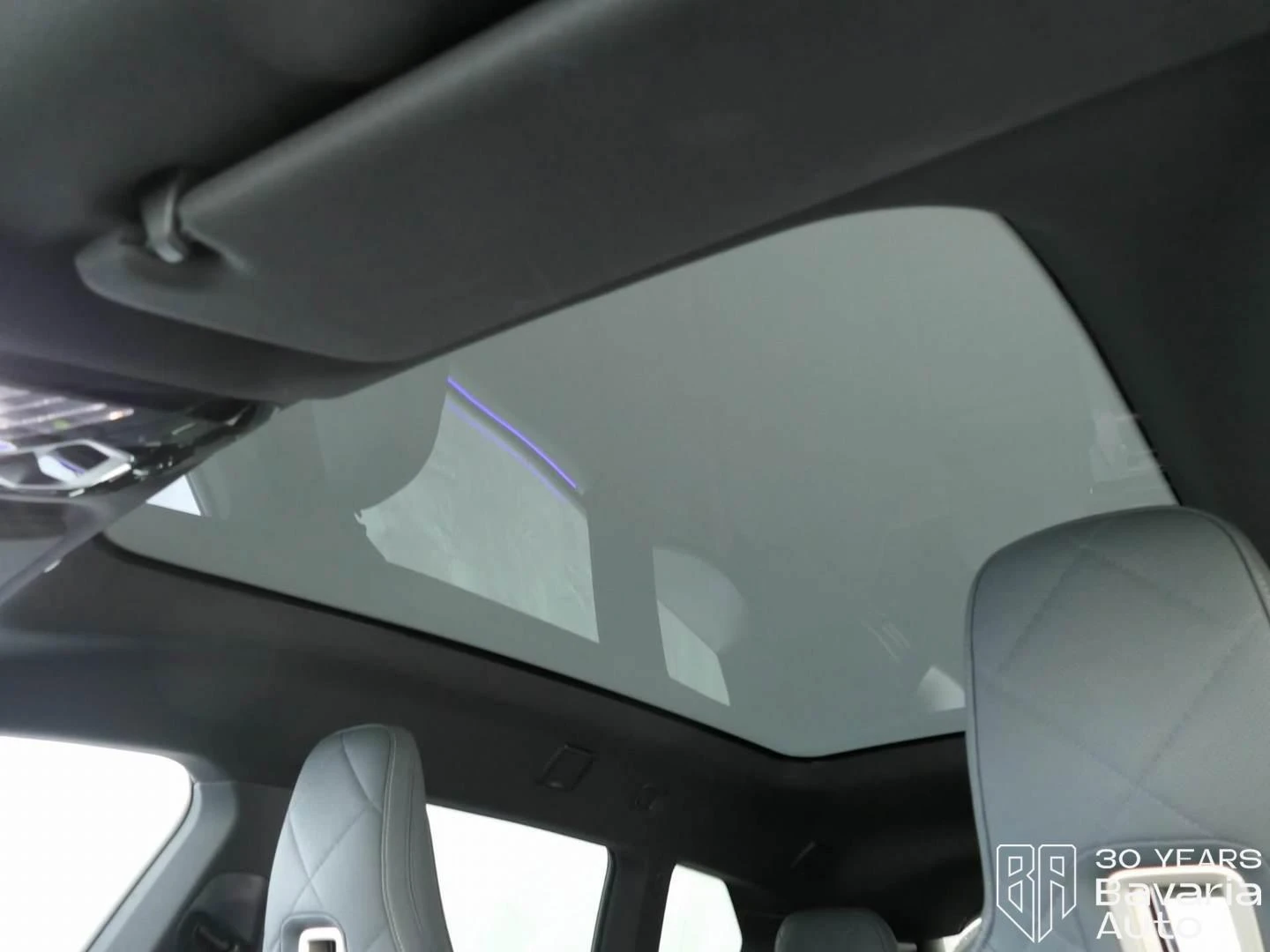 BMW iX 50 xDrive Edition Sport, снимка 9 - Автомобили и джипове - 54570763