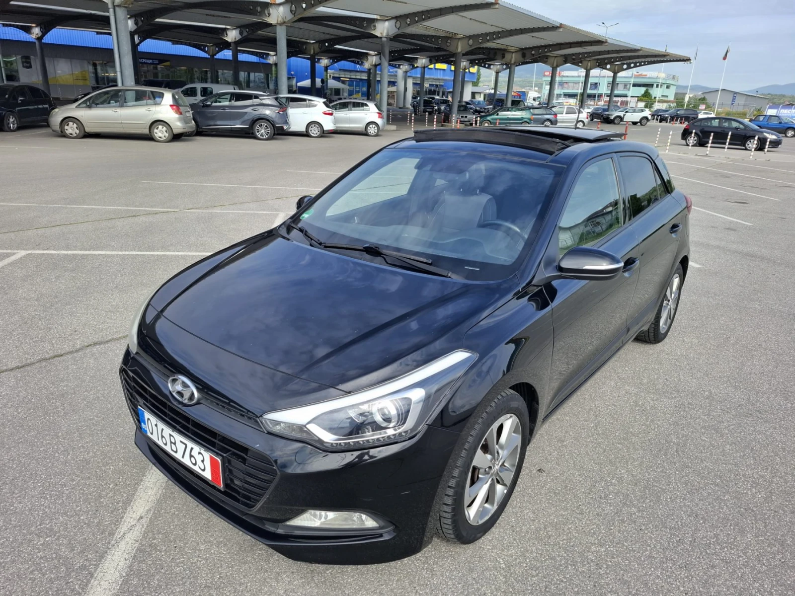 Hyundai I20 PANORAMA* CAMERA* NAVI* LED, снимка 4 - Автомобили и джипове - 54606871