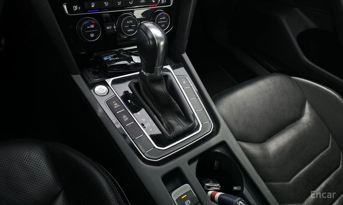 VW Arteon, снимка 9 - Автомобили и джипове - 54619041
