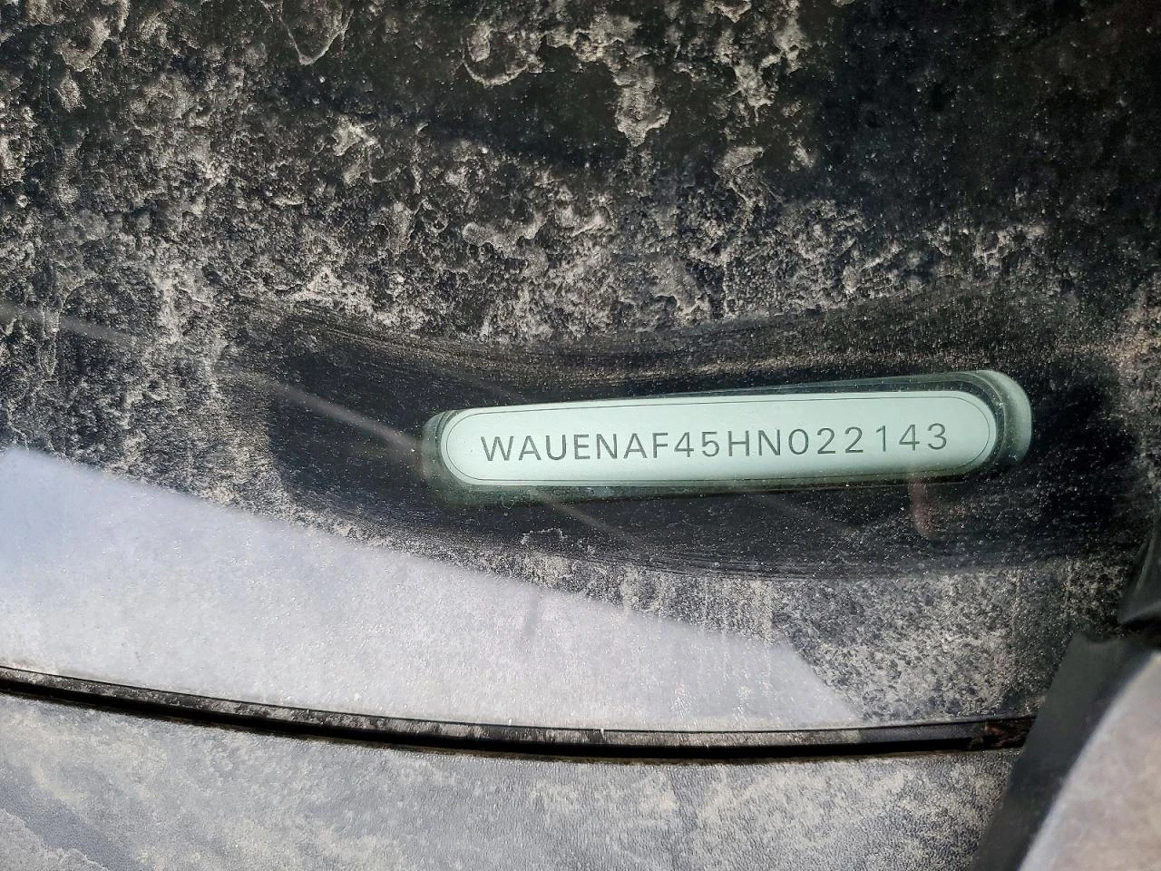 Audi A4 2.0l Premium Plus, снимка 12 - Автомобили и джипове - 54705929
