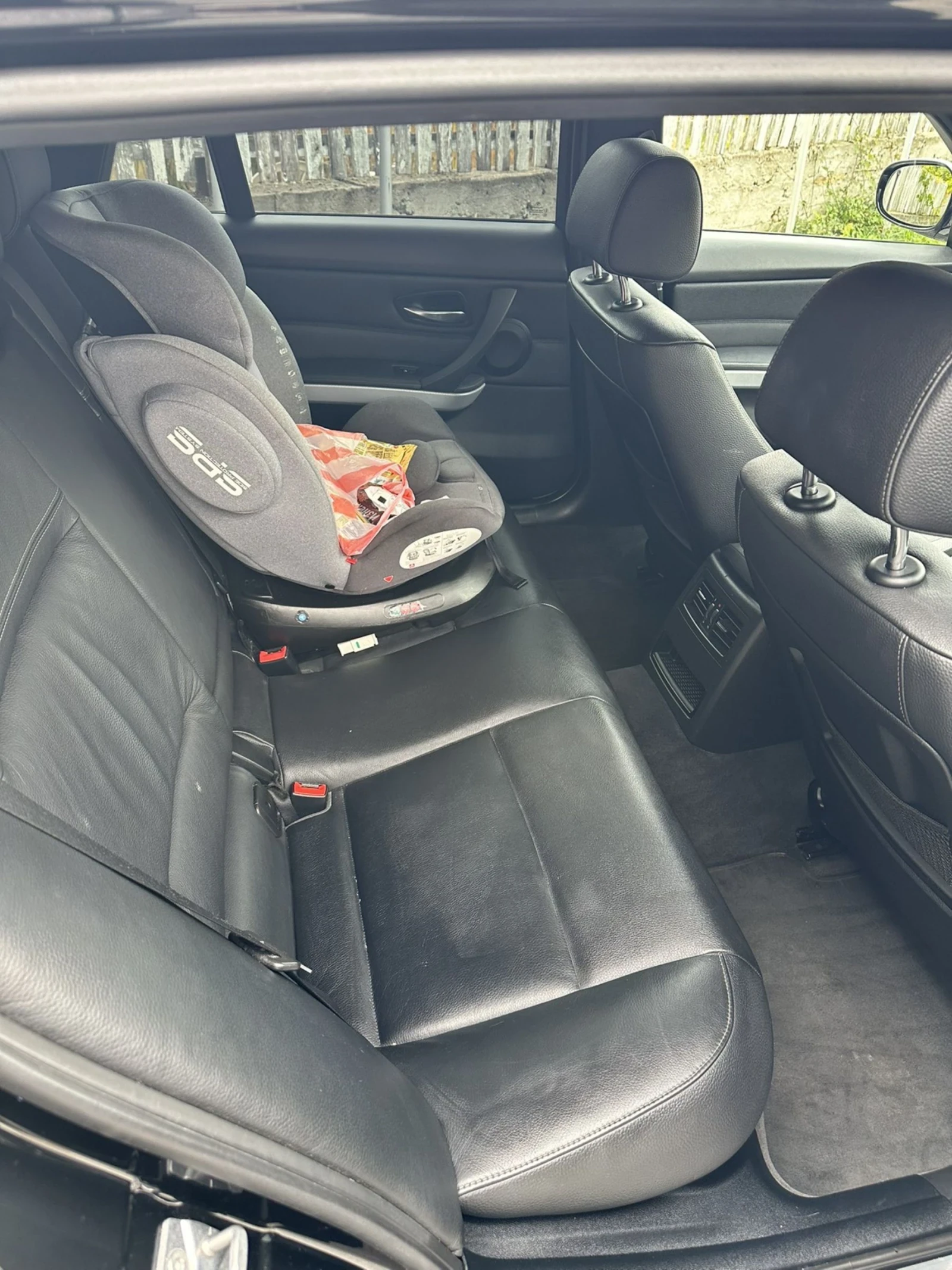 BMW 330, снимка 7 - Автомобили и джипове - 55412019
