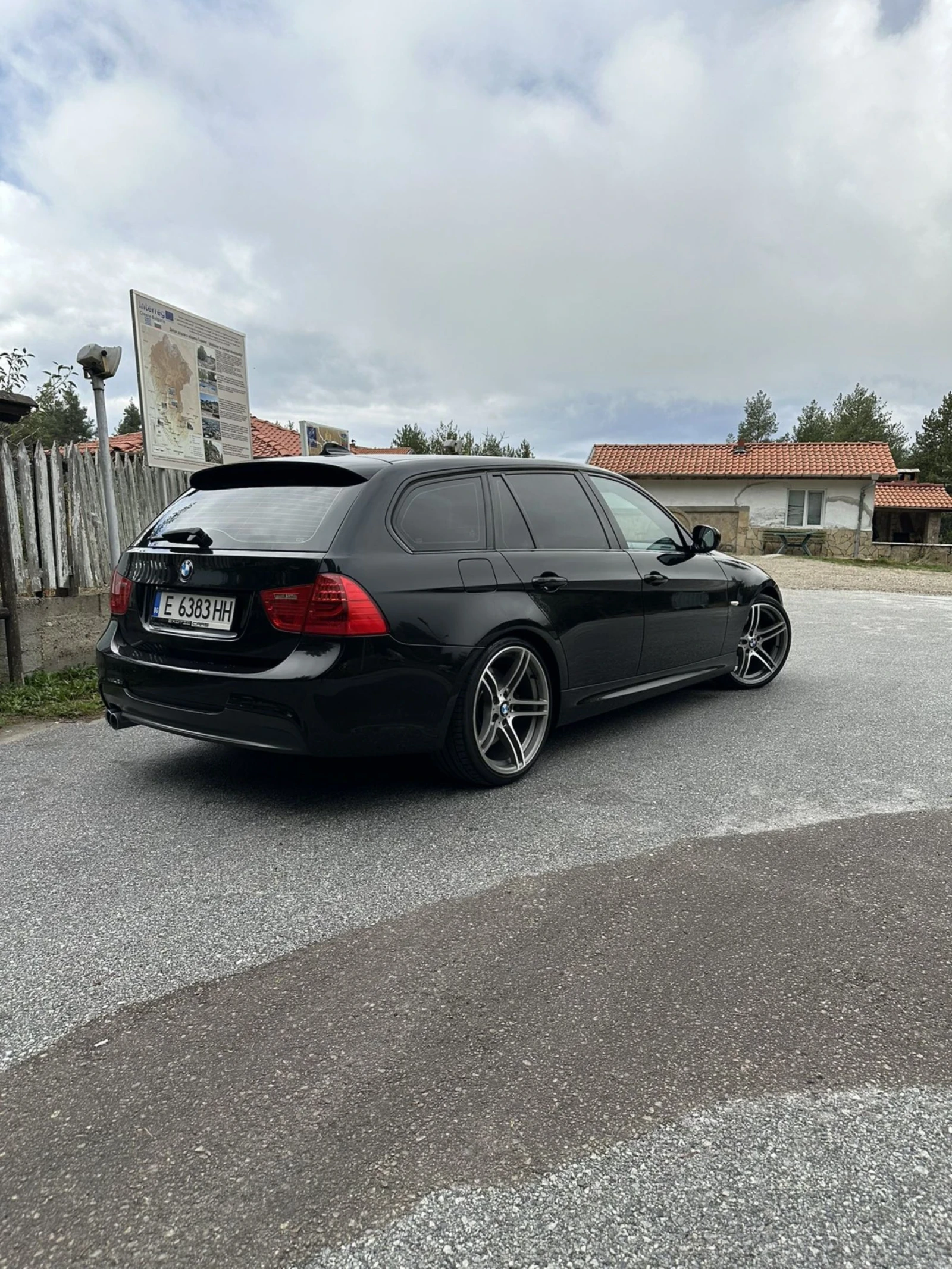 BMW 330, снимка 4 - Автомобили и джипове - 55412019