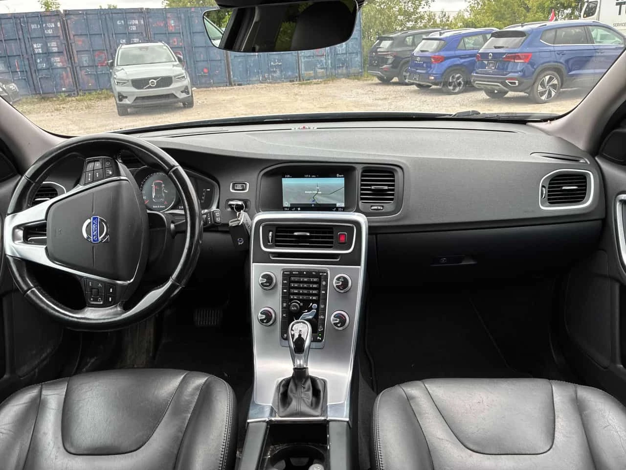 Volvo V60 Cross Country * T5 * CARFAX * БЕЗ ПЪРВОНАЧАЛНА ВНОСКА, снимка 16 - Автомобили и джипове - 55470693