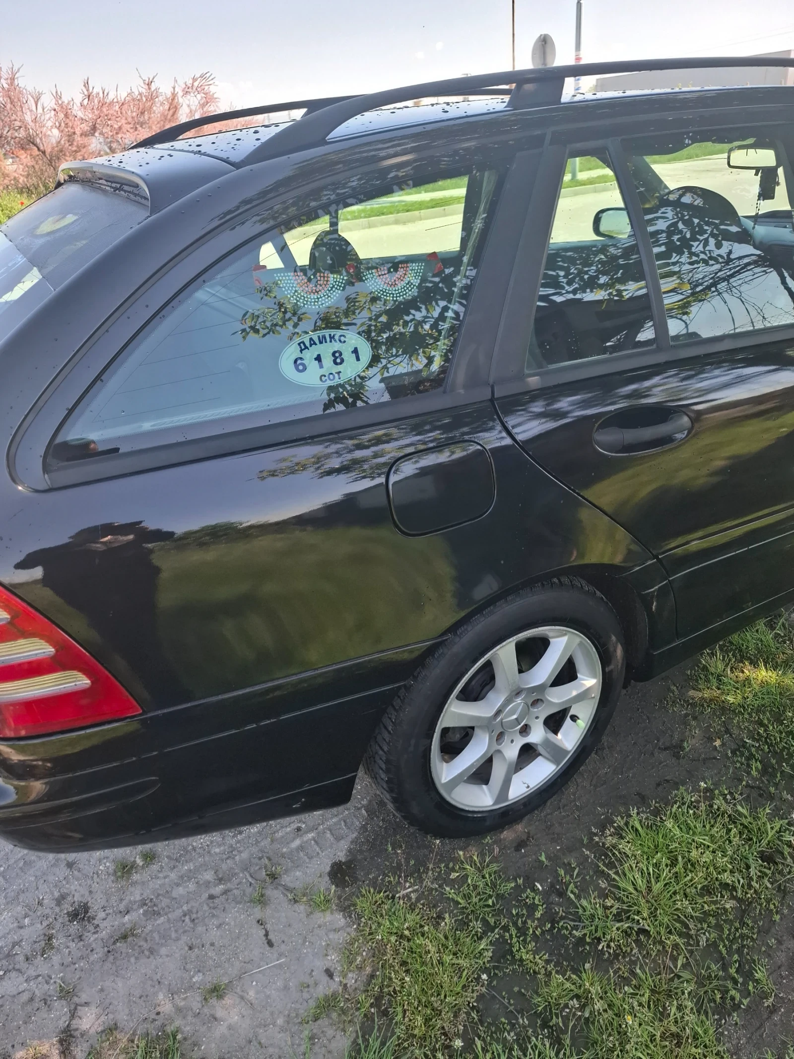 Mercedes-Benz 200, снимка 4 - Автомобили и джипове - 55605388