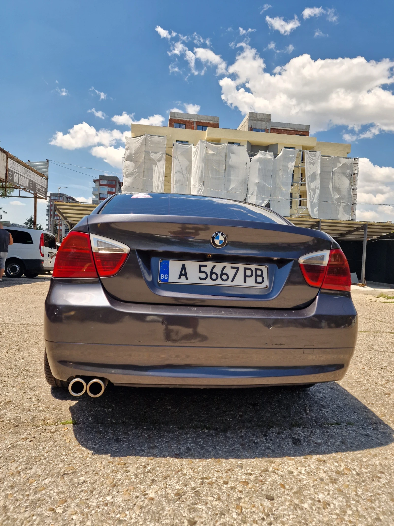 BMW 330, снимка 5 - Автомобили и джипове - 56403400