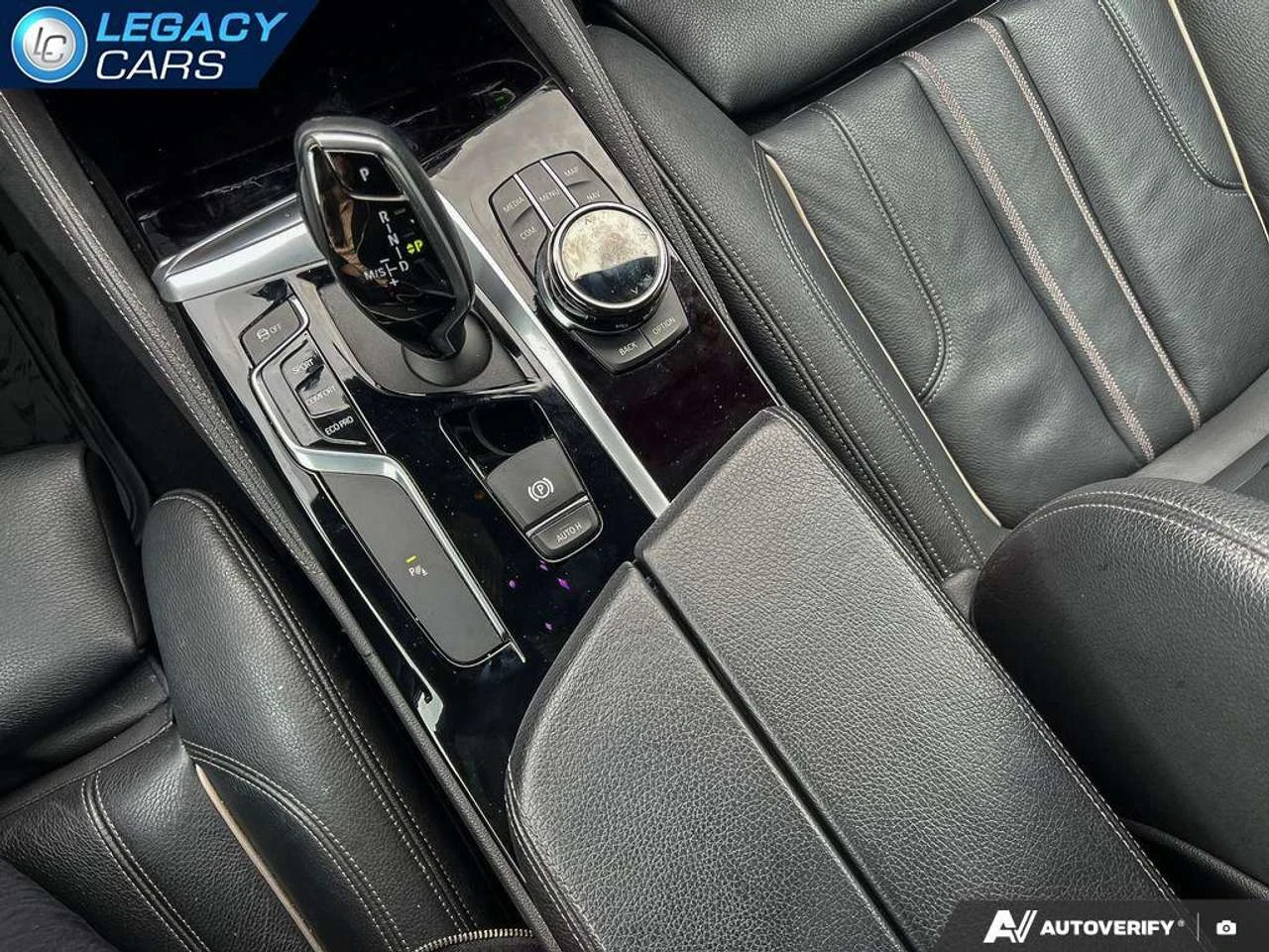 BMW 530 530I XDRIVE | NO ACCIDENTS | PANO ROOF | Mobile.bg � ����������� 17