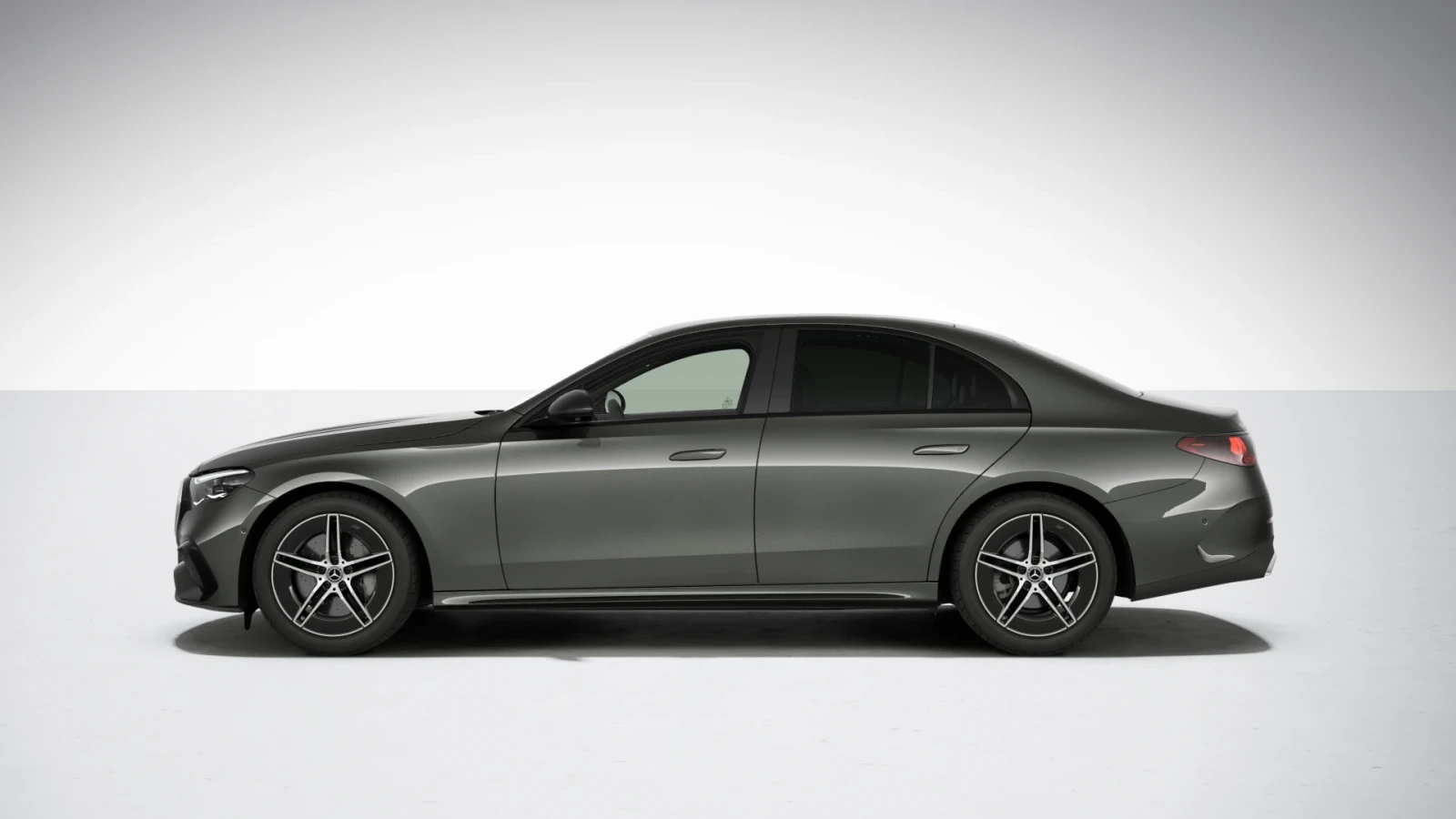 Mercedes-Benz E 220 d 4MATIC, снимка 7 - Автомобили и джипове - 56606340