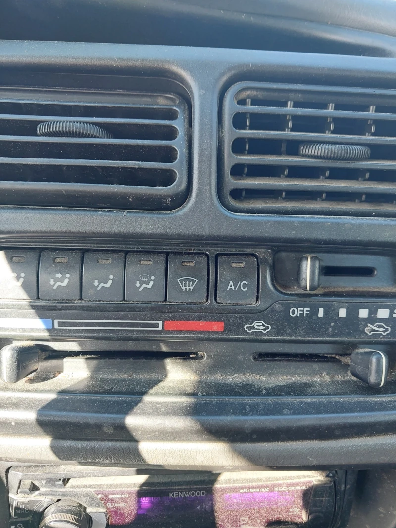 Suzuki Grand vitara 2.0 HDI klima 4x4, снимка 13 - Автомобили и джипове - 51724619