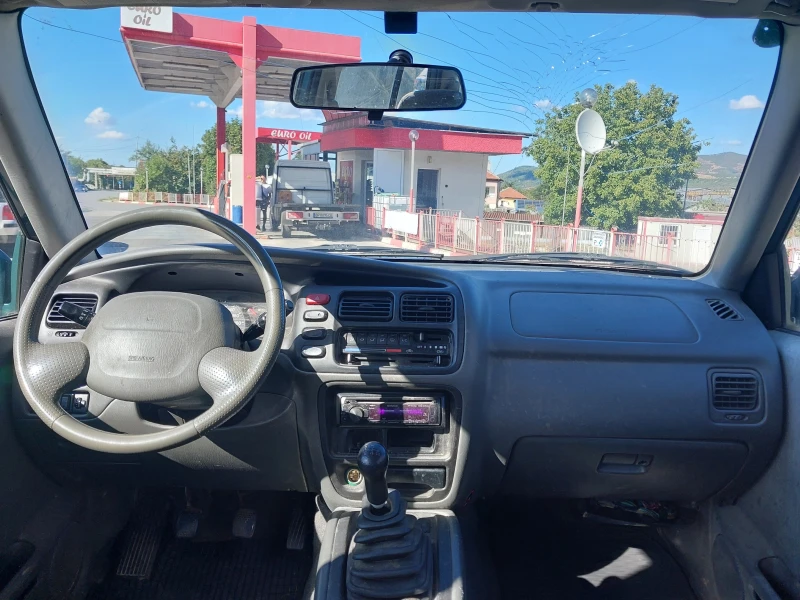 Suzuki Grand vitara 2.0 HDI klima 4x4, снимка 15 - Автомобили и джипове - 51724619