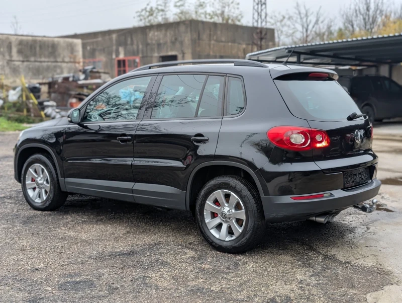 VW Tiguan 2.0 TDI 4x4, снимка 5 - Автомобили и джипове - 52512750